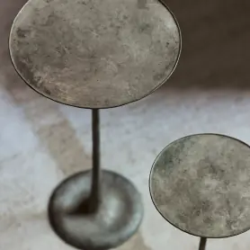 pirouette tables